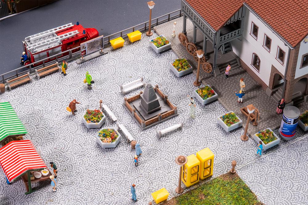 Faller 272565 - Stadtausgestaltungs-Set II