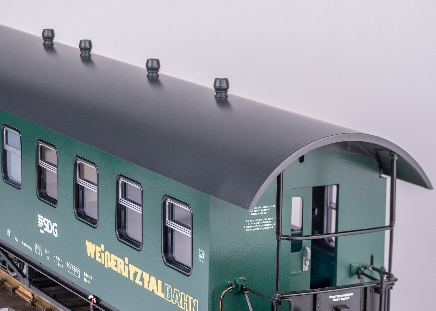 LGB 31390 - Personenw.SDG Weißeritztalb.