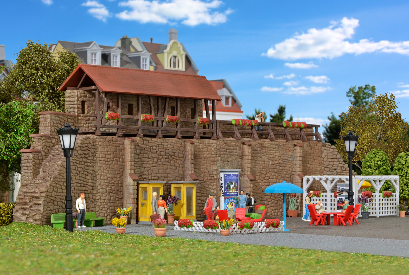 Kibri 38916 - H0 Stadtmauer mit Kleingarten