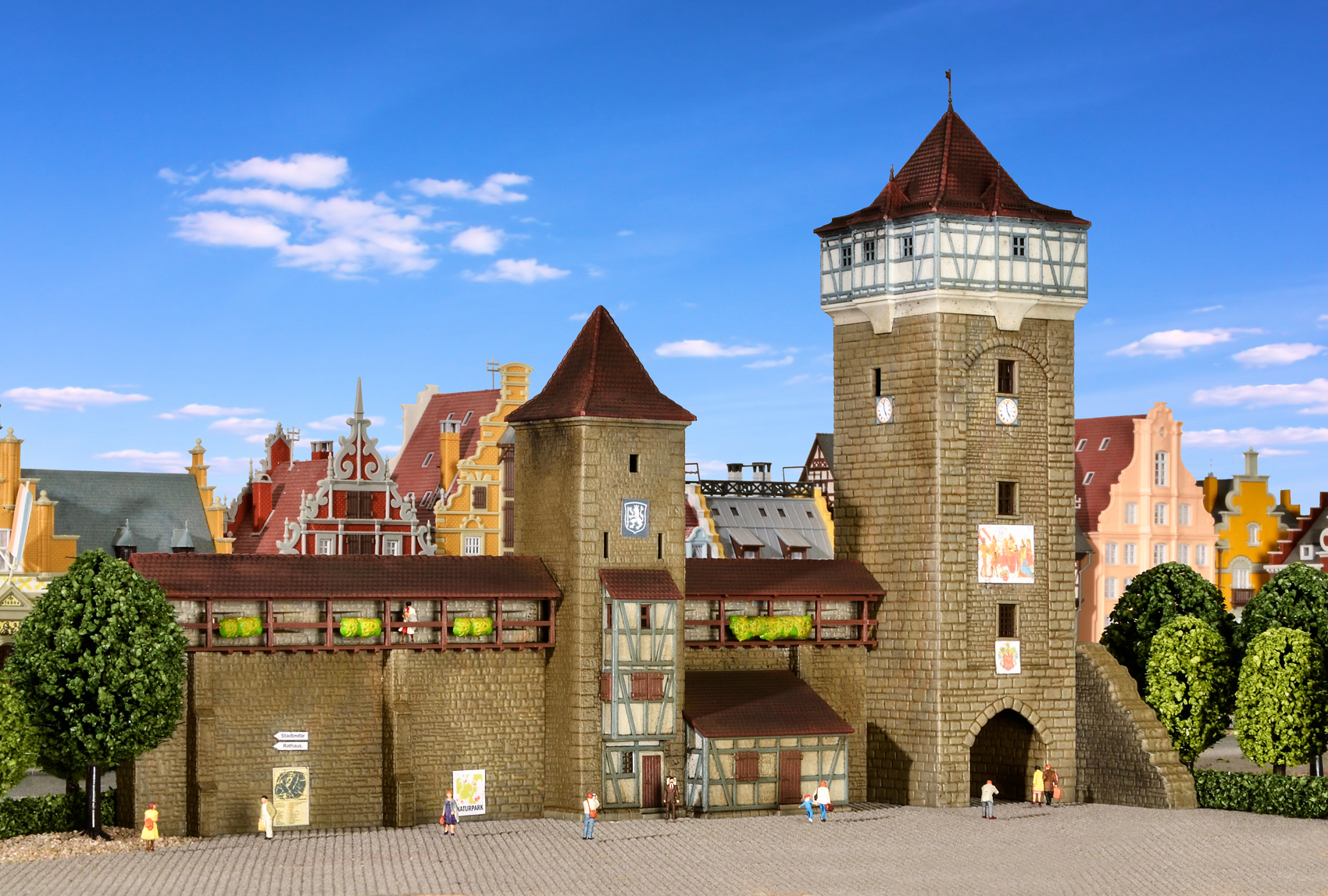 Kibri 37362 - N Stadtmauer mit Fachwerkturm