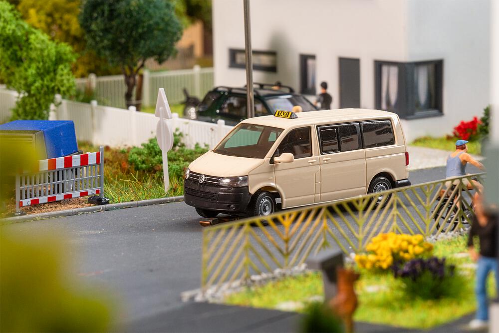 Faller 161428 - VW T5 Taxi (WIKING)